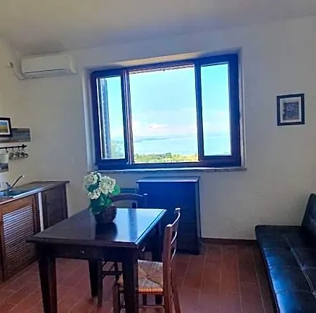 Poloturisticoumbria Rustico Con Piscina Vista Szálloda